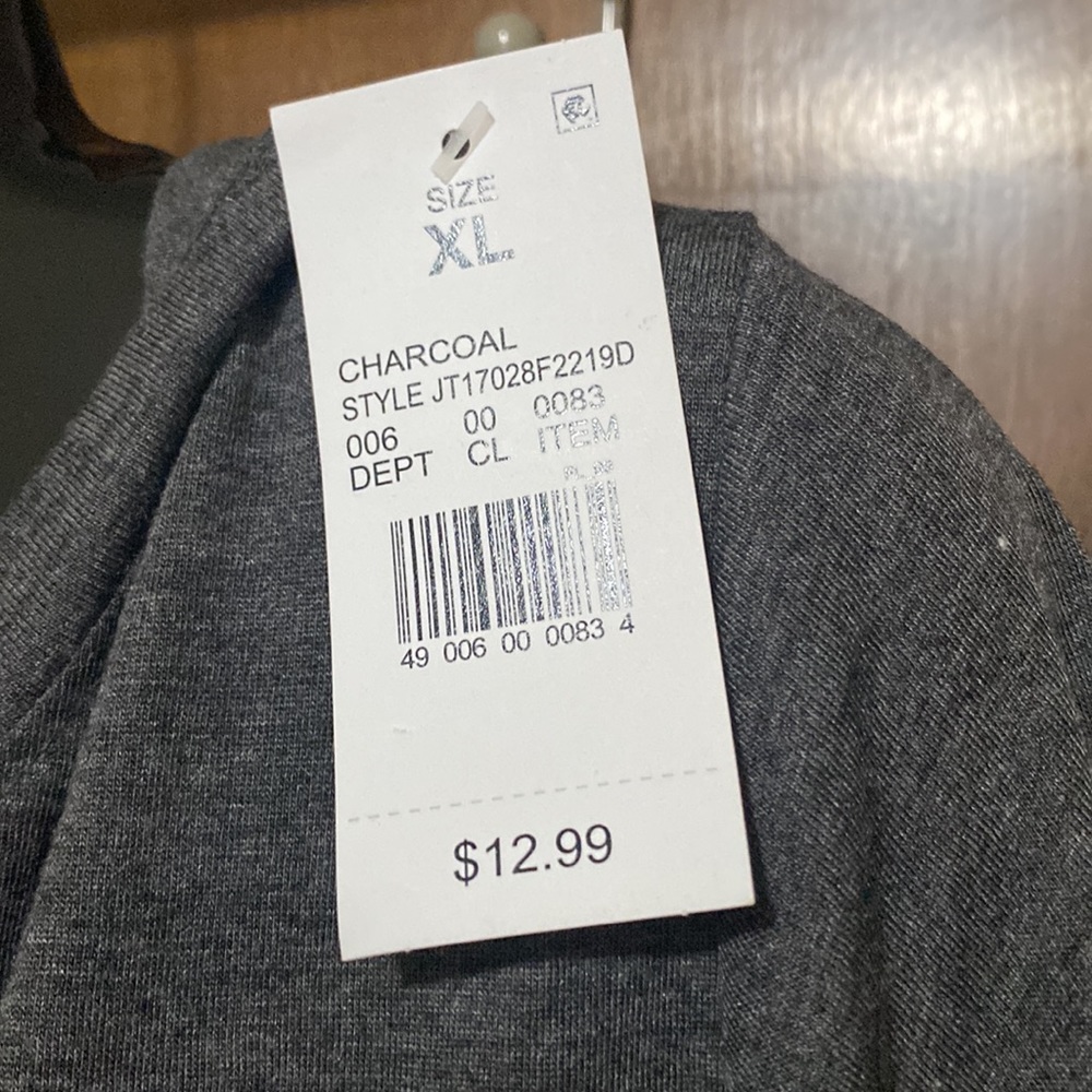 Brand: Target 
Size: XL
Color: grey - Picture 3 of 3
